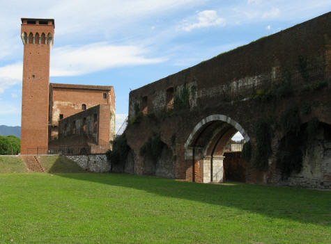 Pisa Tuscany Attractions